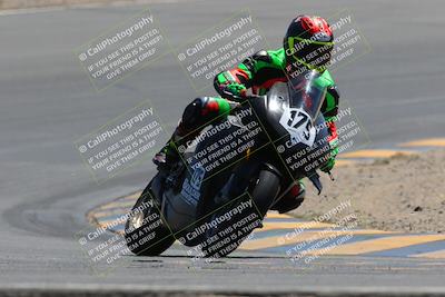 media/Apr-09-2023-SoCal Trackdays (Sun) [[333f347954]]/Turn 10 (115pm)/